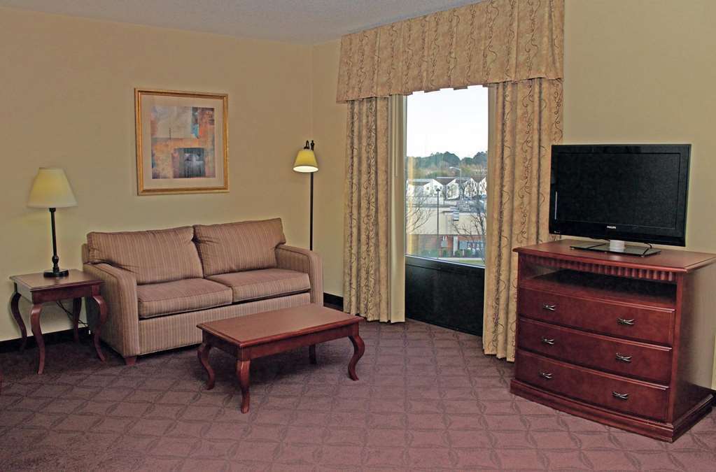 Hampton Inn & Suites Chesapeake-Battlefield Boulevard Room photo
