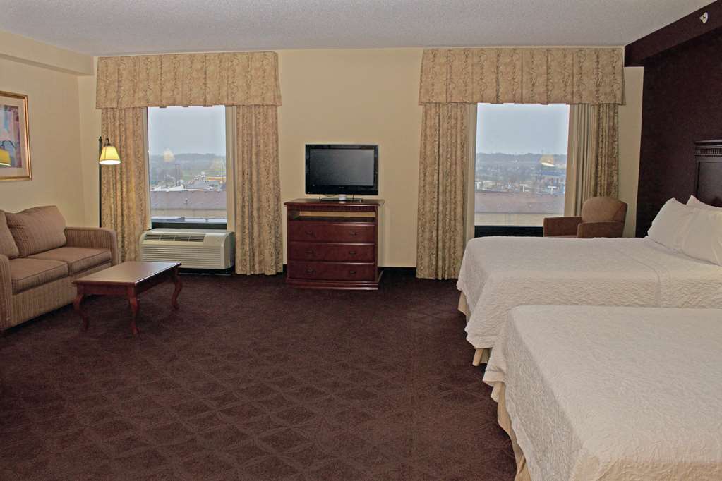 Hampton Inn & Suites Chesapeake-Battlefield Boulevard Room photo